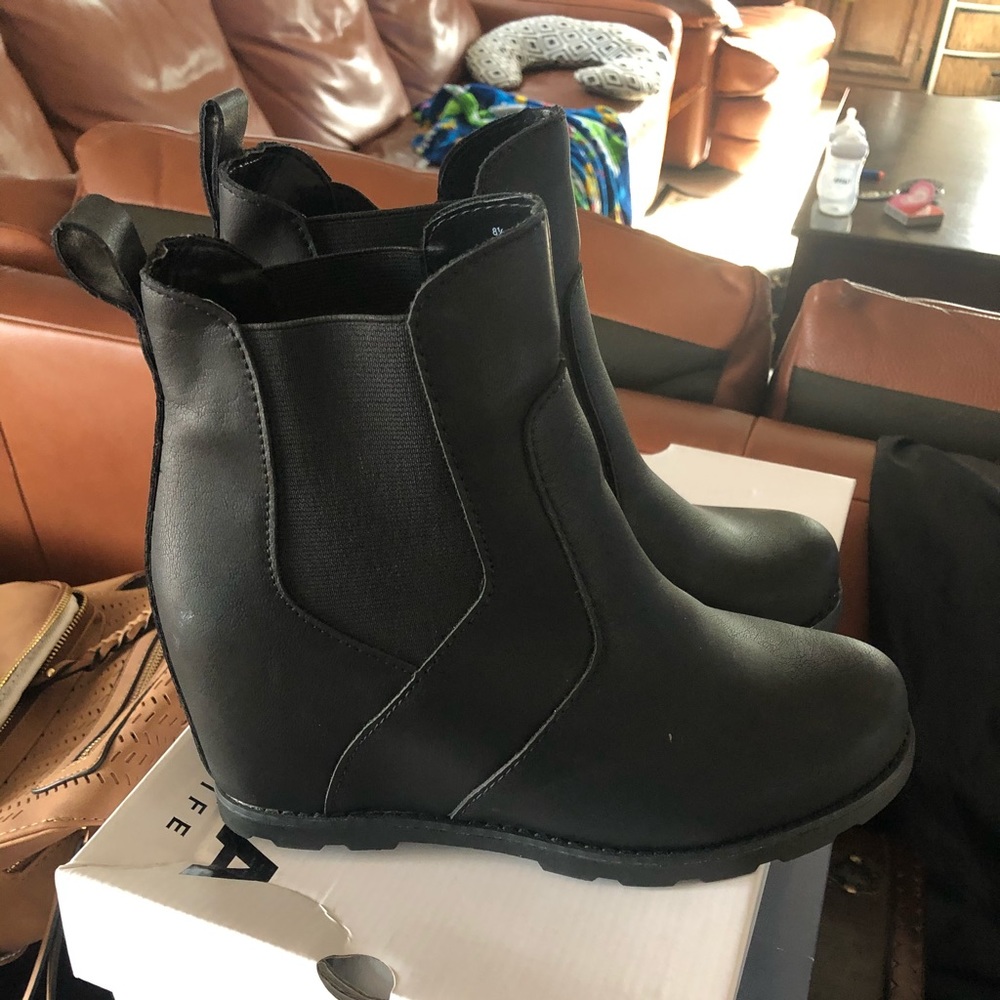 Black Boot Wedges